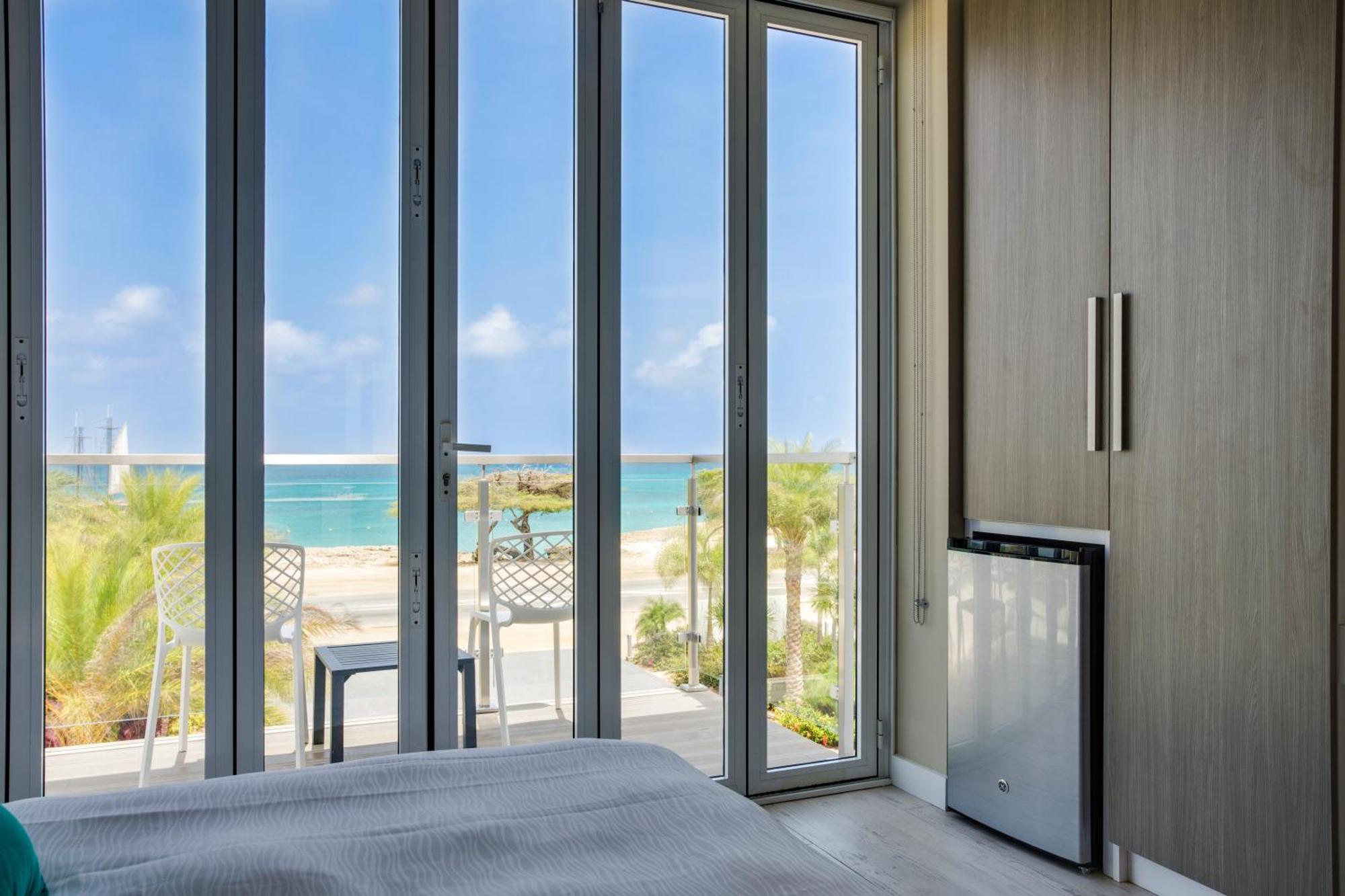 Ocean Z Boutique Hotel Palm Beach Exterior foto